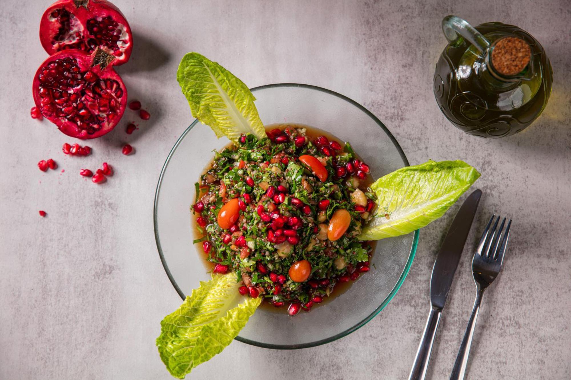 เดอะ บูลาวาร์ด อาร์จาน บาย โรตาน่า Hotel อัมมาน ภายนอก รูปภาพ Pomegranate tabouleh