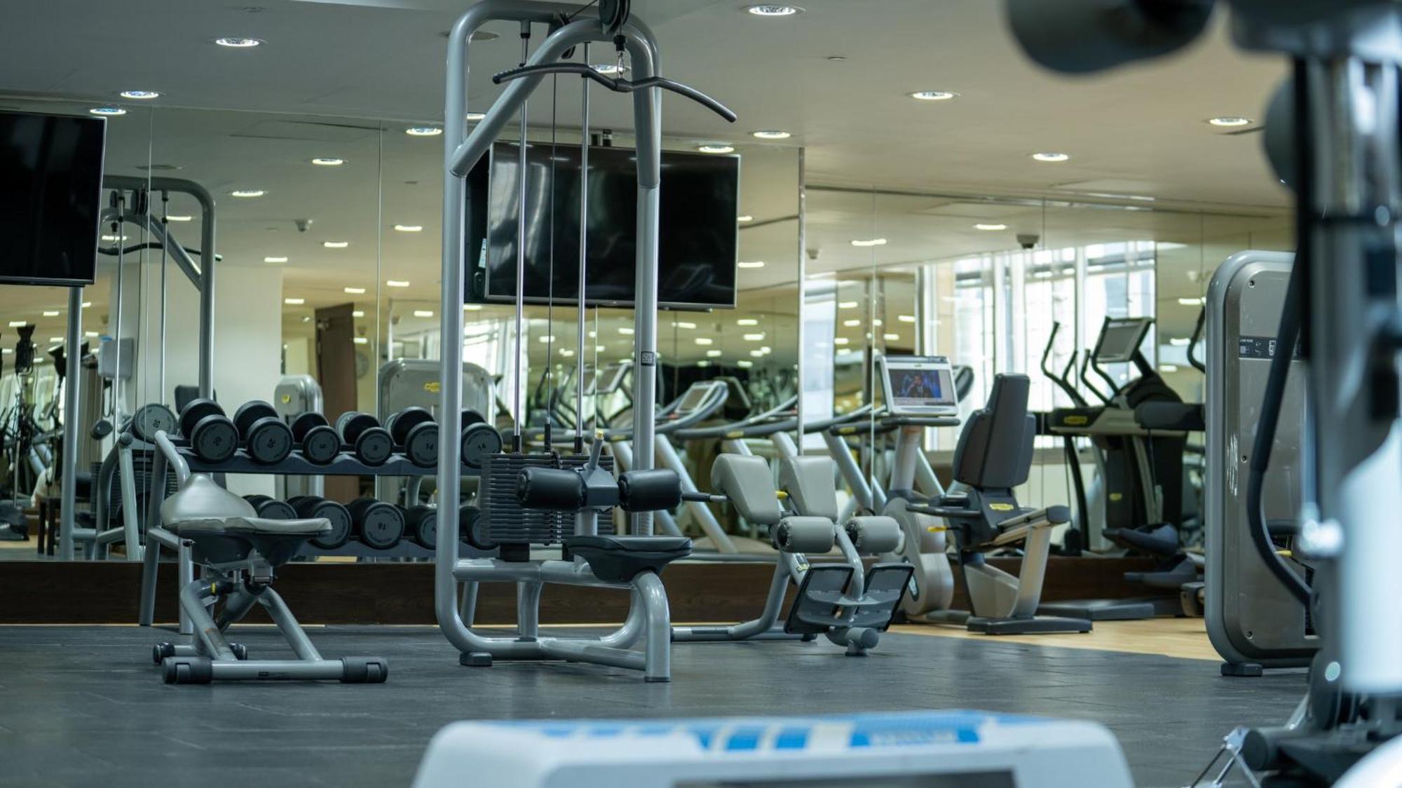 เดอะ บูลาวาร์ด อาร์จาน บาย โรตาน่า Hotel อัมมาน ภายนอก รูปภาพ The gym at the hotel