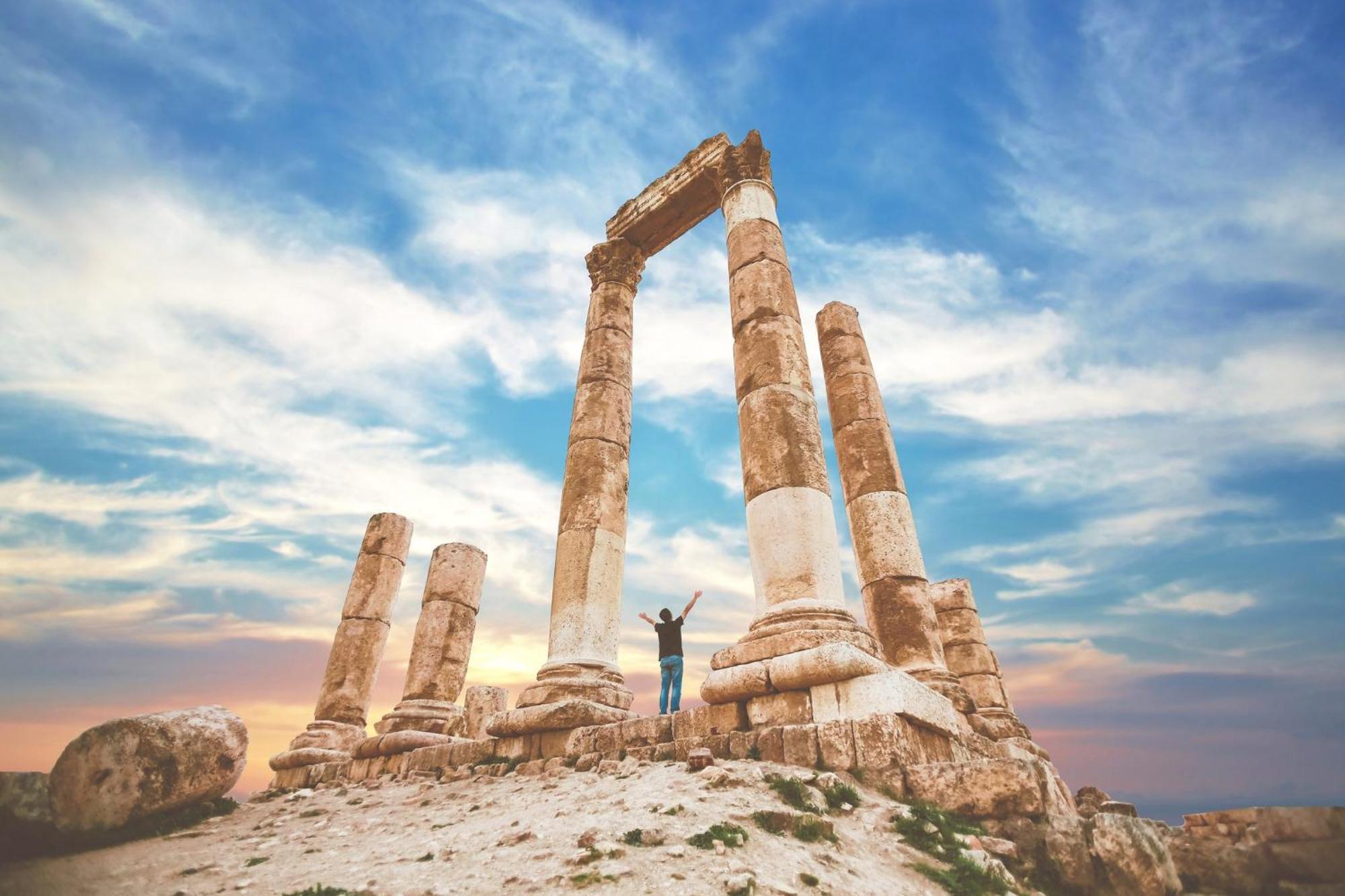 เดอะ บูลาวาร์ด อาร์จาน บาย โรตาน่า Hotel อัมมาน ภายนอก รูปภาพ The Citadel of Jerash